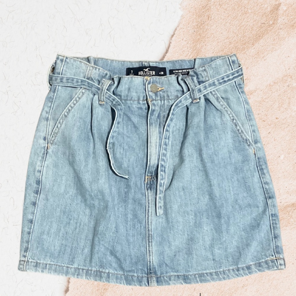 Hollister Mini Skirt